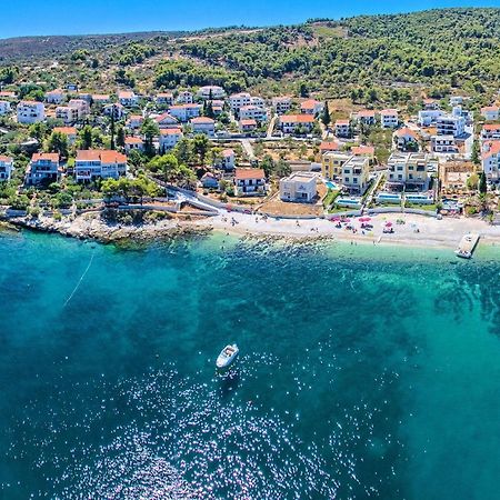 Holiday Home Kalinic Slatine Luaran gambar