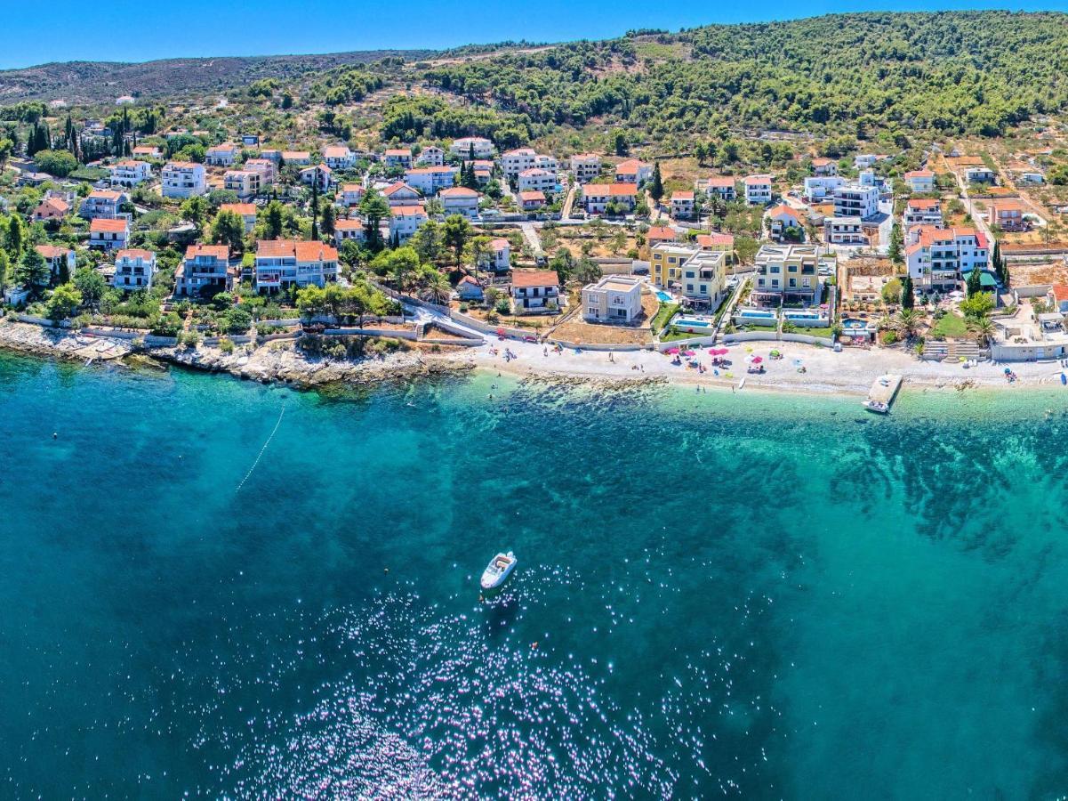 Holiday Home Kalinic Slatine Luaran gambar