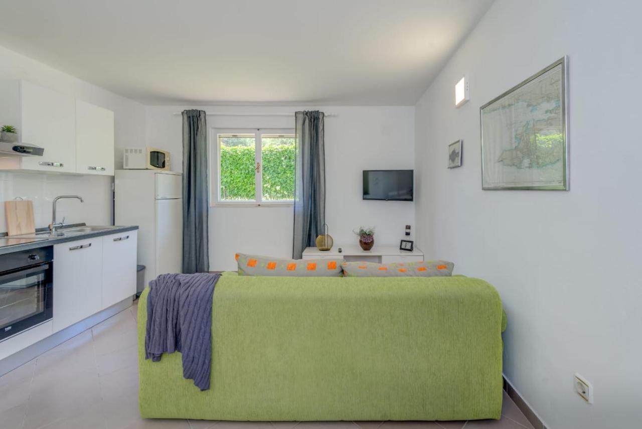 Holiday Home Kalinic Slatine Luaran gambar