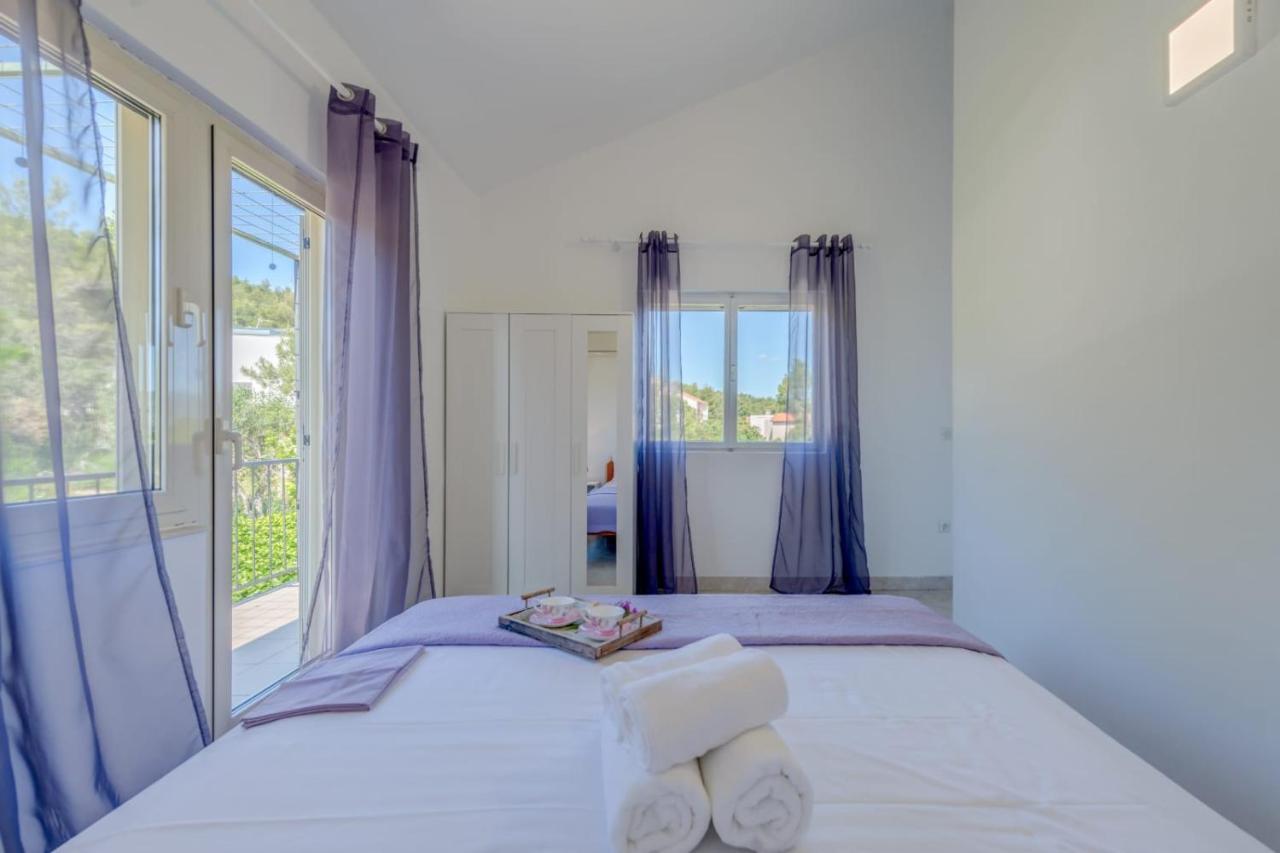 Holiday Home Kalinic Slatine Luaran gambar