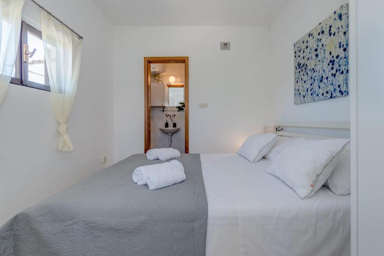 Holiday Home Kalinic Slatine Luaran gambar