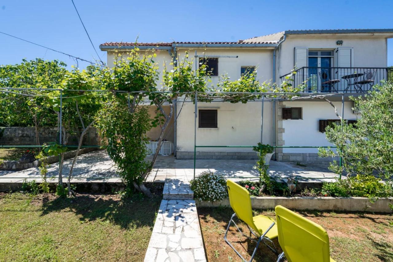 Holiday Home Kalinic Slatine Luaran gambar