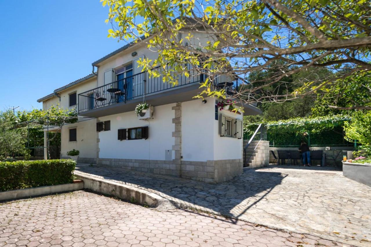 Holiday Home Kalinic Slatine Luaran gambar