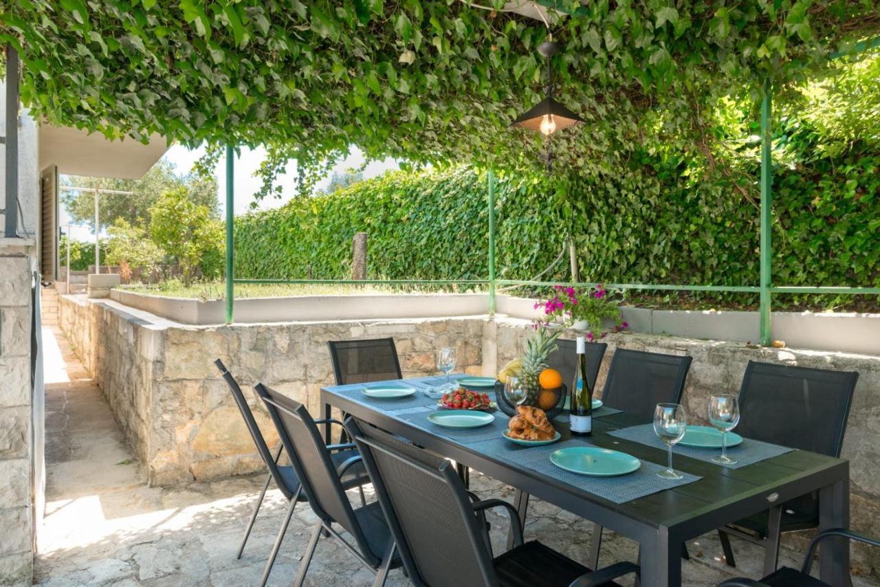 Holiday Home Kalinic Slatine Luaran gambar